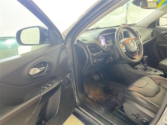 2022 Jeep Cherokee Trailhawk