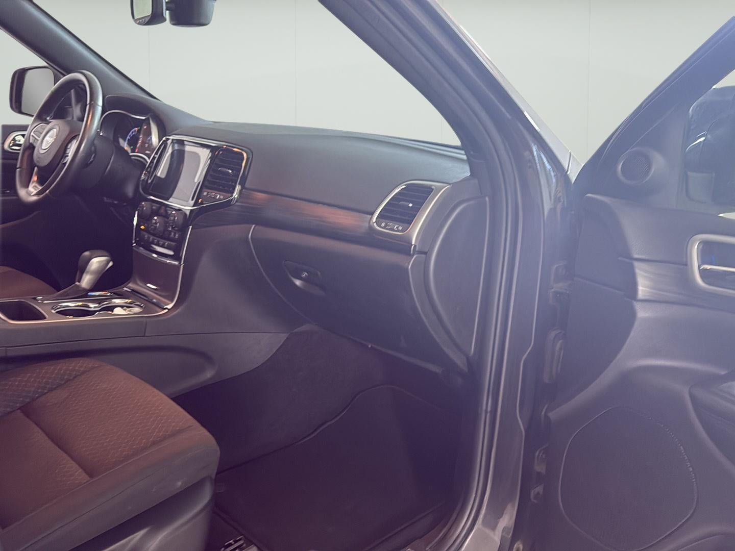 2019 Jeep Grand Cherokee Laredo E 4x4