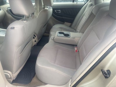 2011 Ford Taurus SEL