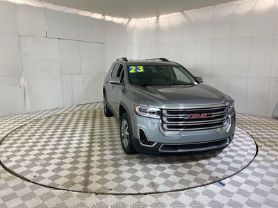 2023 GMC Acadia SLT