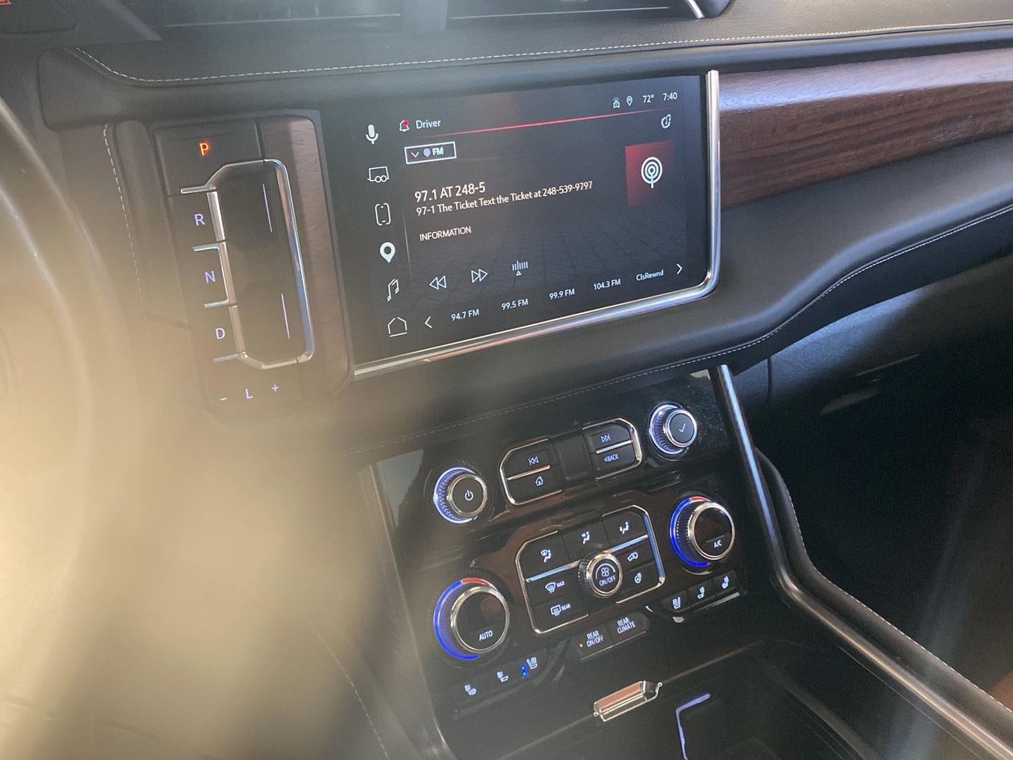2023 GMC Yukon Denali Ultimate