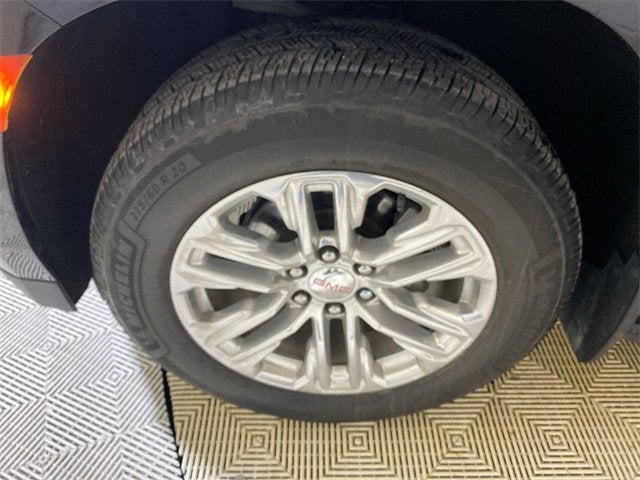 2022 GMC Yukon XL SLT