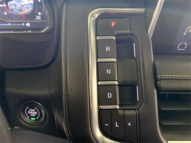 2022 GMC Yukon XL SLT