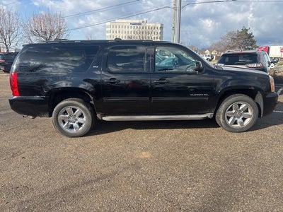 2011 GMC Yukon XL SLT