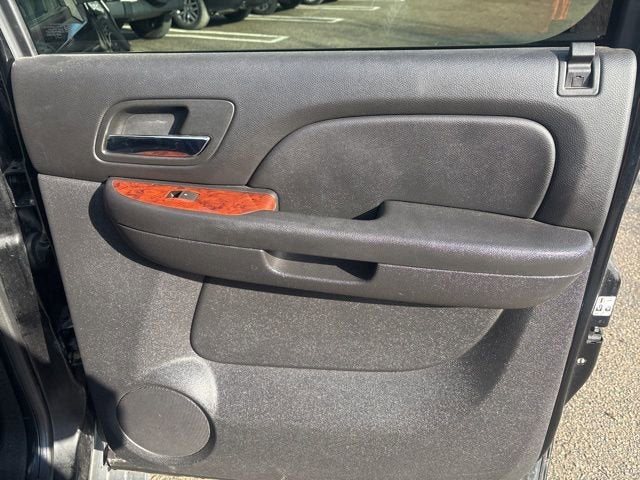 2011 GMC Yukon XL SLT