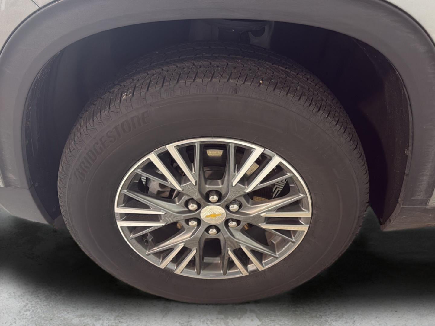 2024 Chevrolet Traverse LT