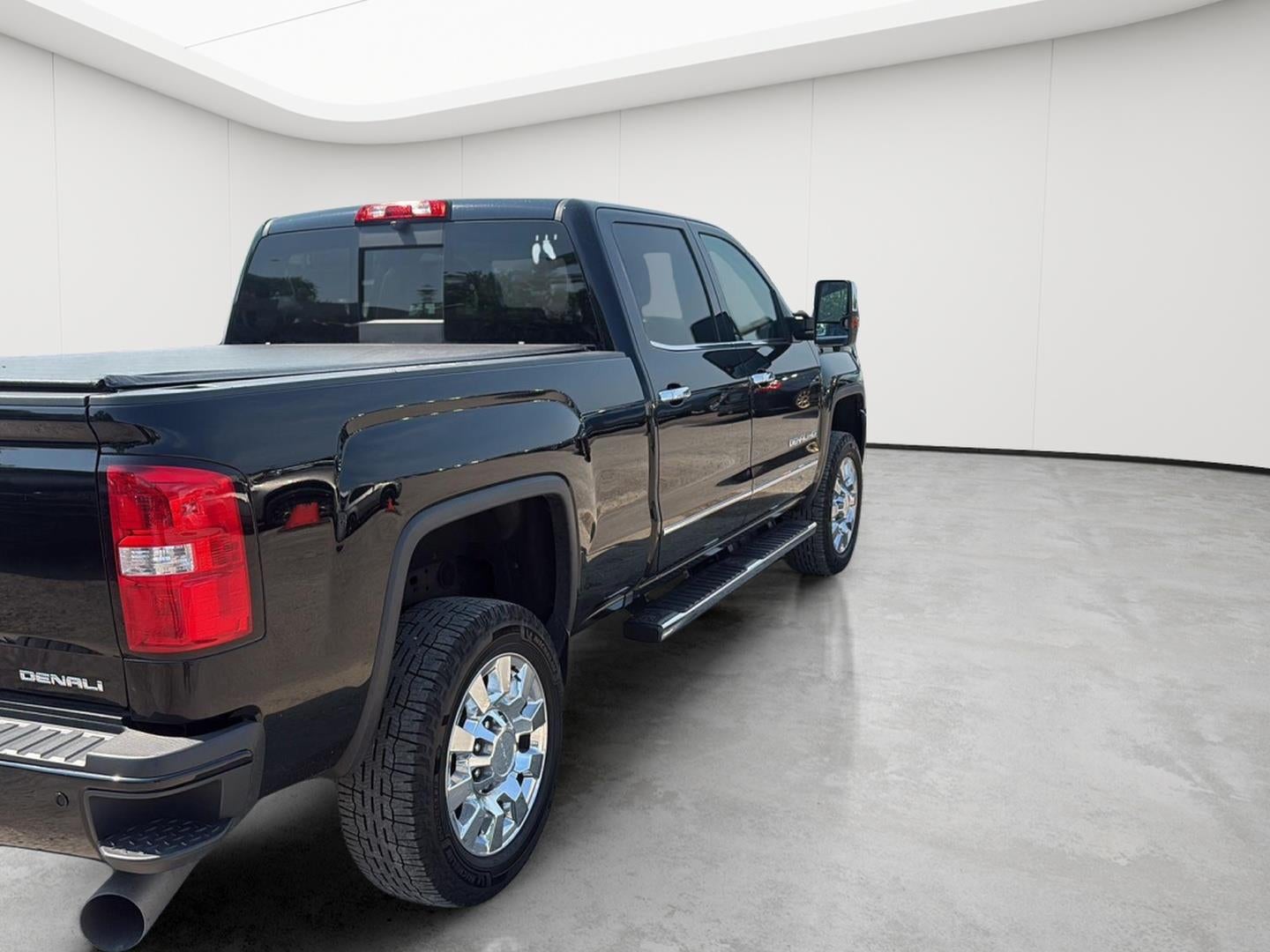 2017 GMC Sierra 2500 HD Denali