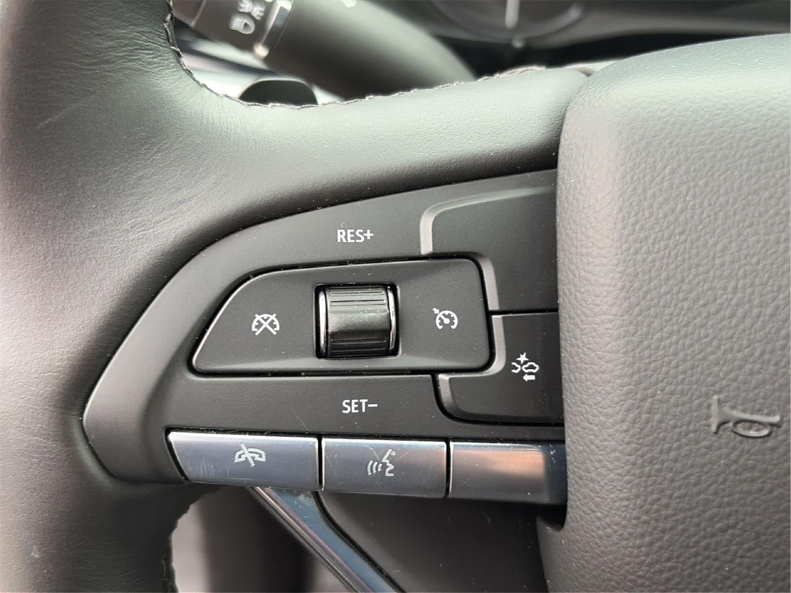 2025 Cadillac XT6 Luxury
