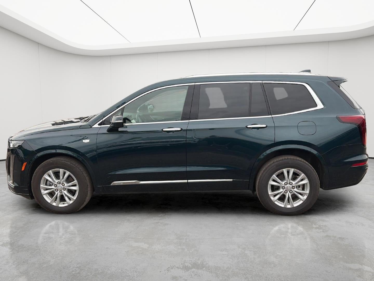 2025 Cadillac XT6 Luxury