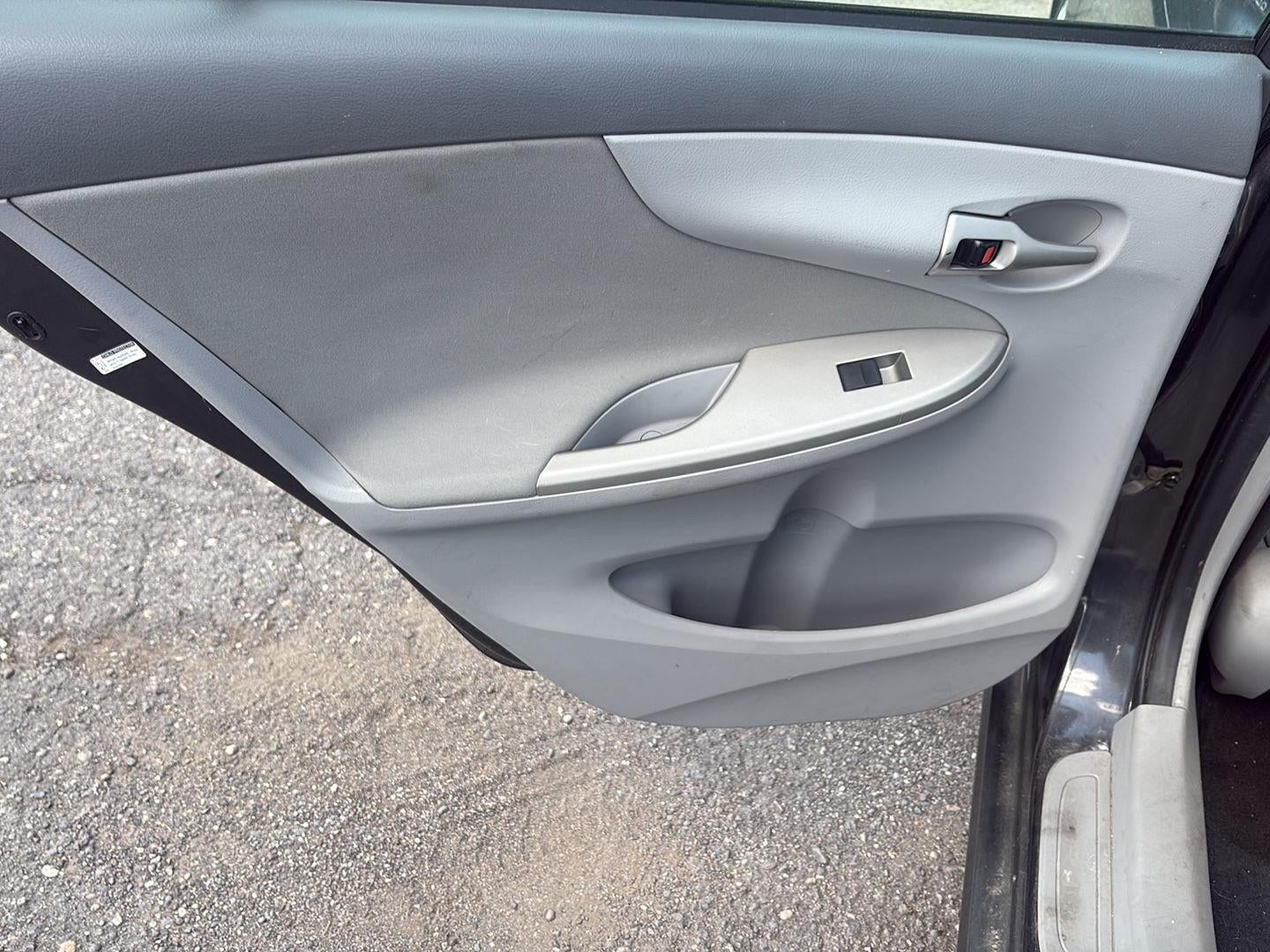 2010 Toyota Corolla Base 4-Speed AT