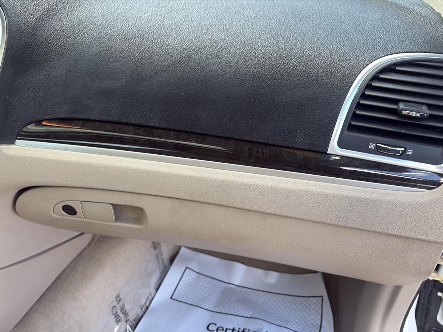 2011 Chrysler 300 Limited