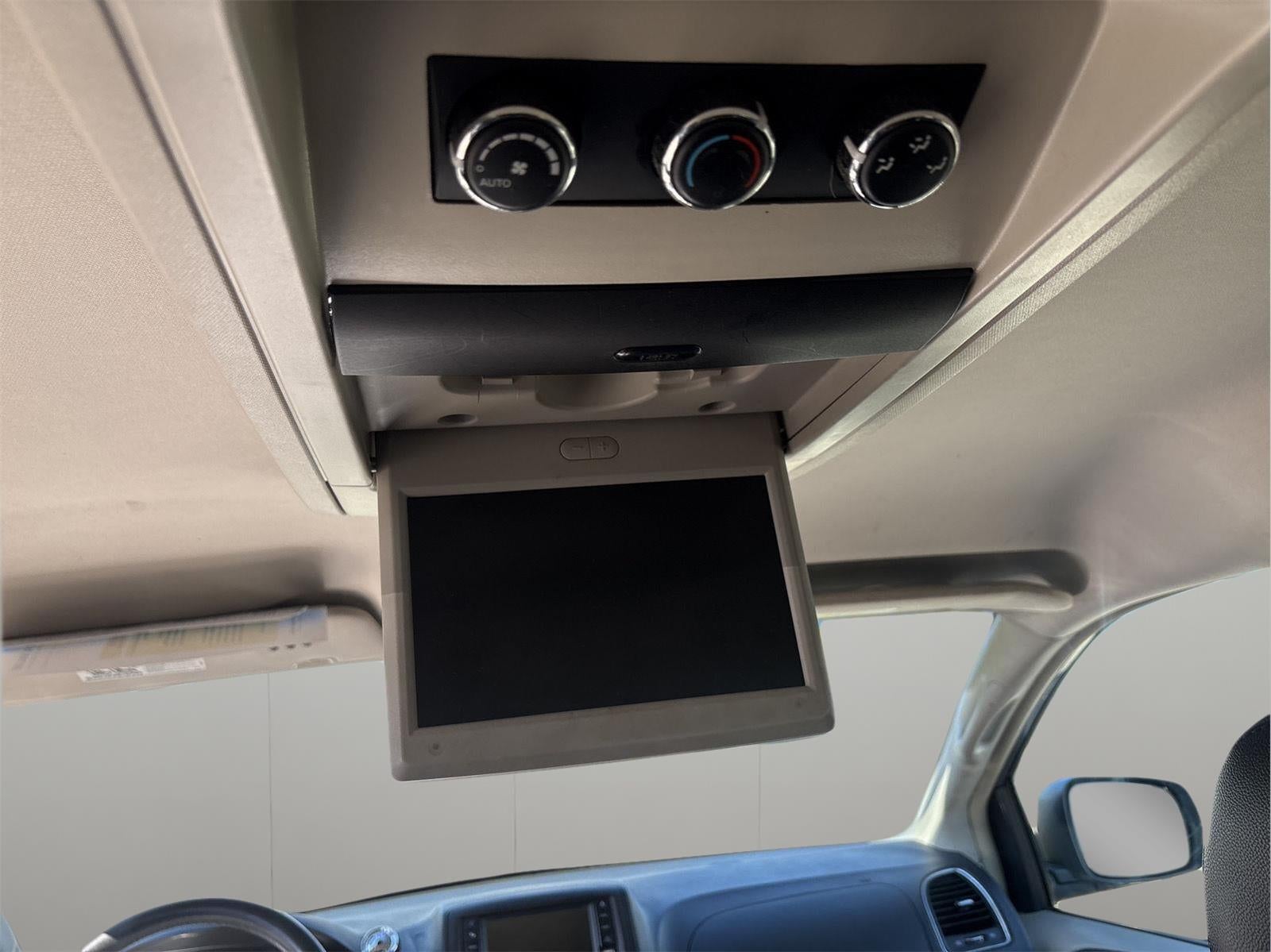 2015 Chrysler Town & Country Touring