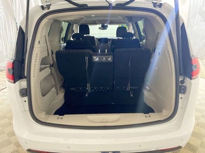 2021 Chrysler Pacifica Touring