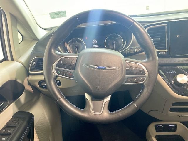 2021 Chrysler Pacifica Touring