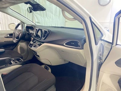 2021 Chrysler Pacifica Touring