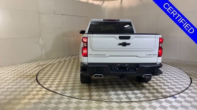2022 Chevrolet Silverado 1500 Custom Trail Boss