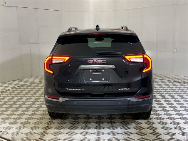 2022 GMC Terrain AT4