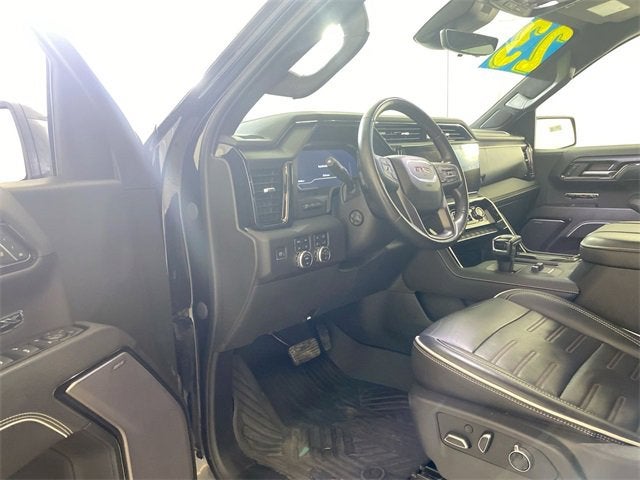 2023 GMC Sierra 1500 AT4X