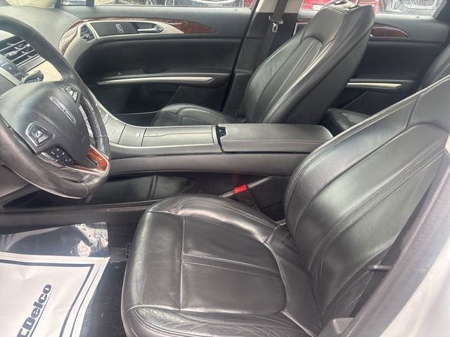 2014 Lincoln MKZ 4dr Sdn FWD