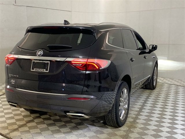 2022 Buick Enclave Essence