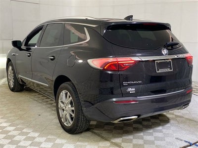 2022 Buick Enclave Essence