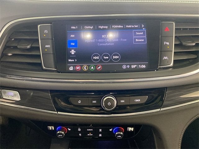 2022 Buick Enclave Essence