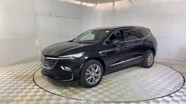 2022 Buick Enclave Essence