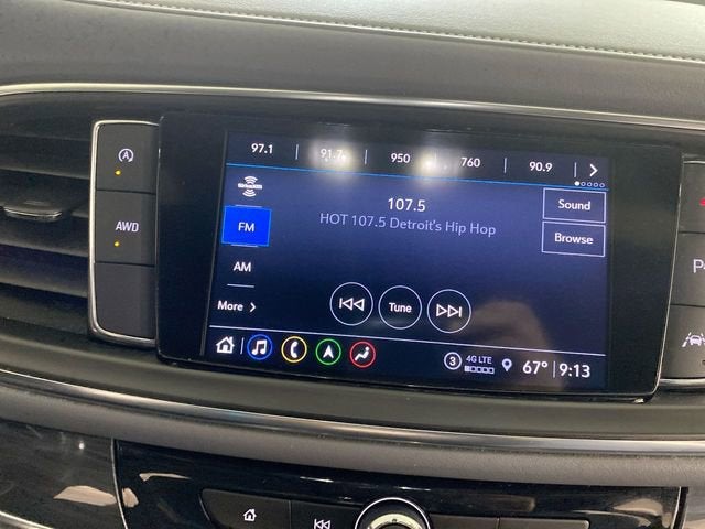 2023 Buick Enclave Essence