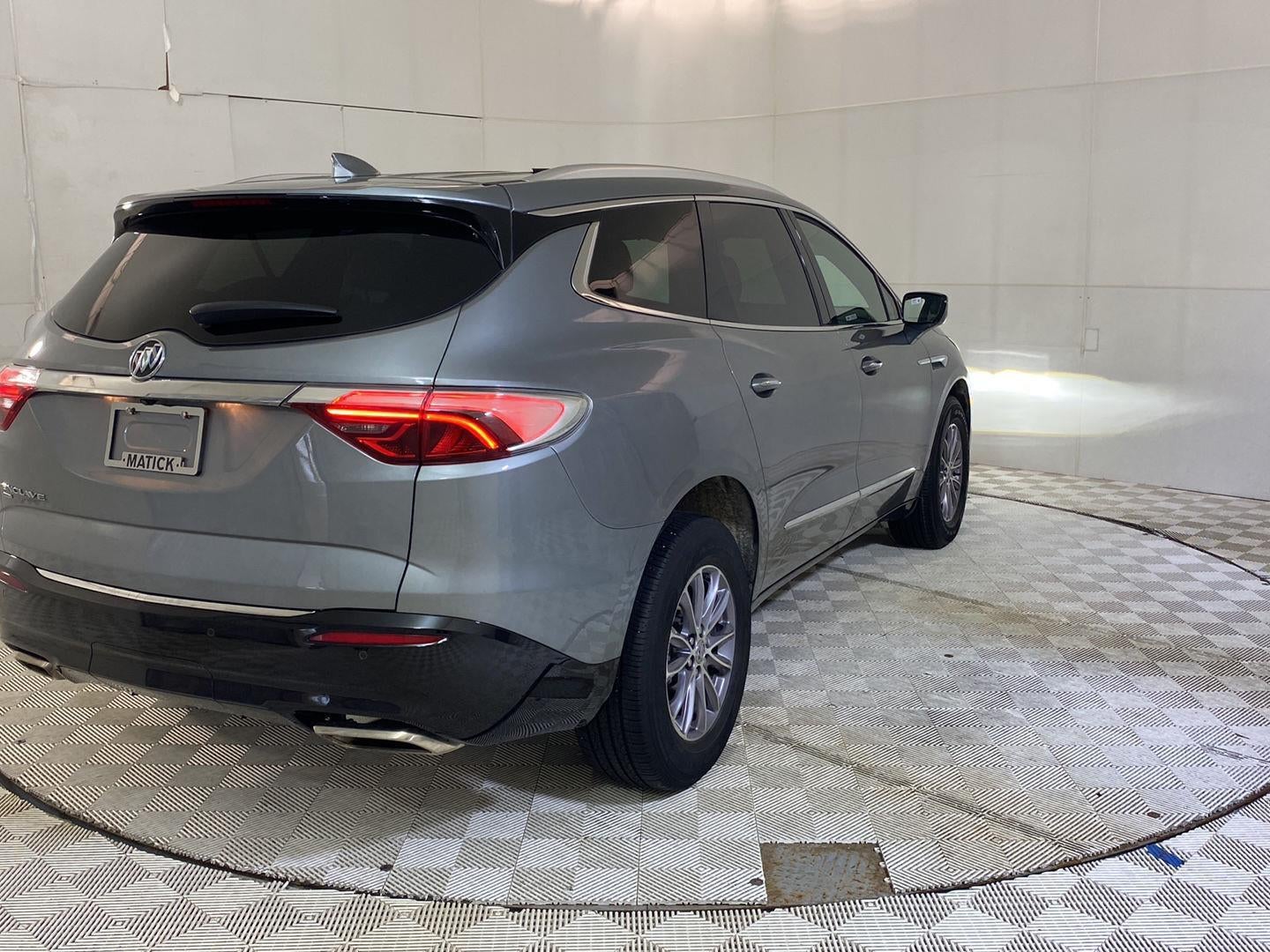 2024 Buick Enclave Essence