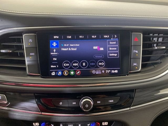 2024 Buick Enclave Essence