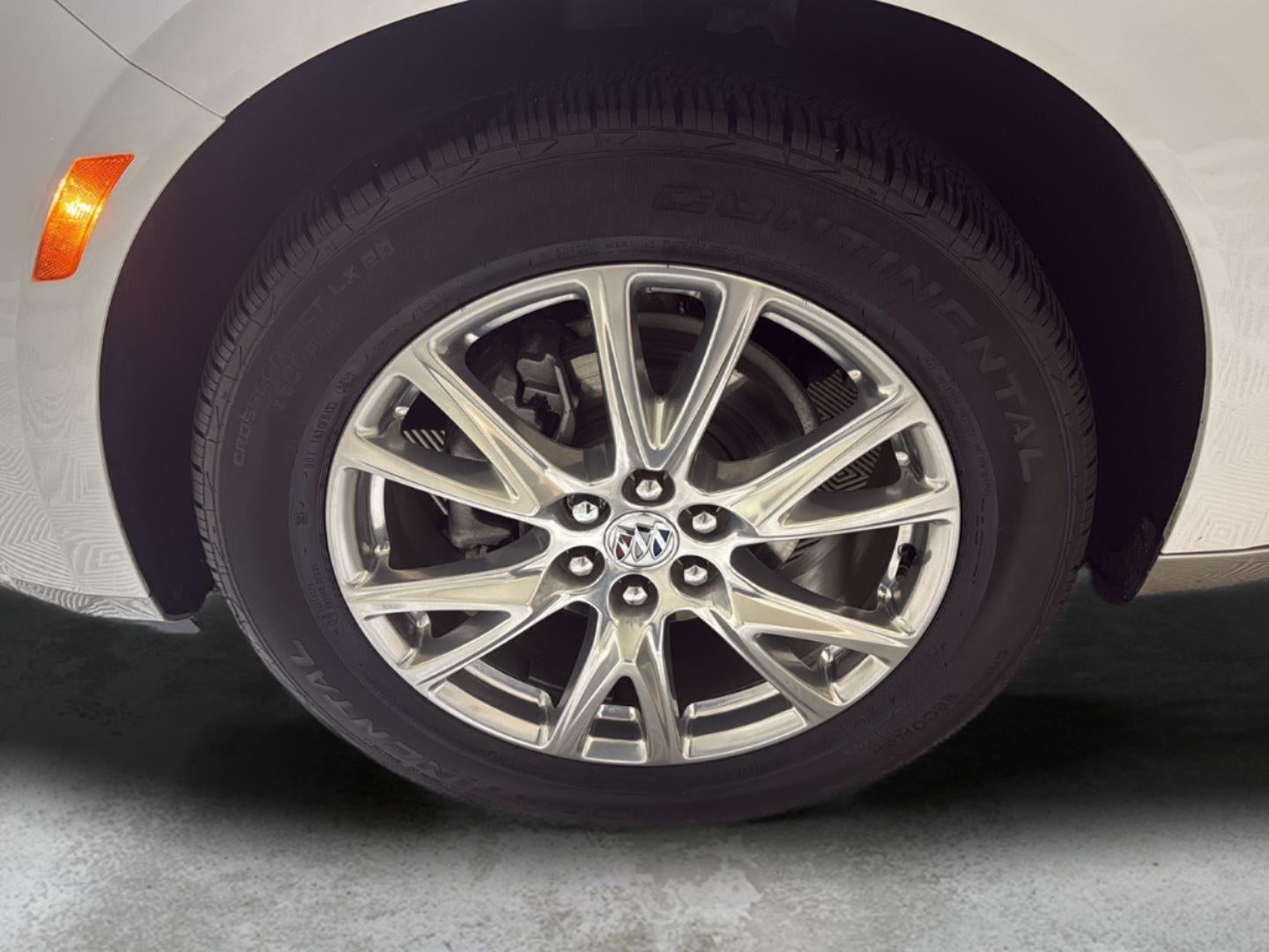 2024 Buick Enclave Essence