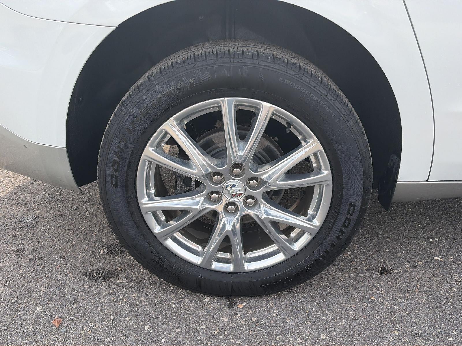 2024 Buick Enclave Essence