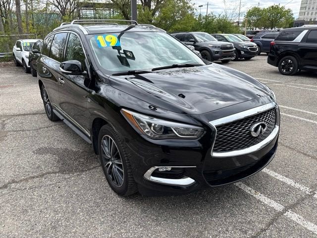 2019 INFINITI QX60 LUXE