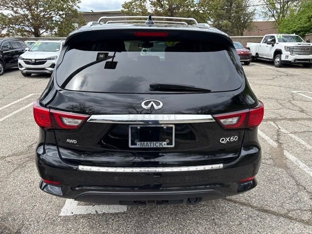 2019 INFINITI QX60 LUXE