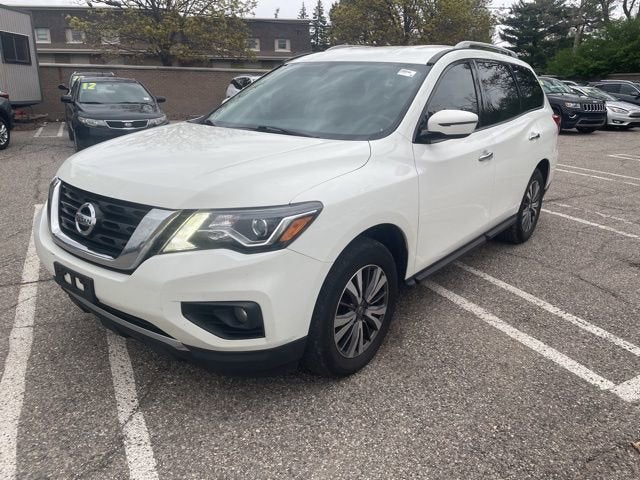 2019 Nissan Pathfinder SV