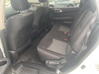 2019 Nissan Pathfinder SV