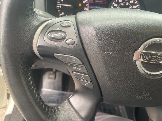 2019 Nissan Pathfinder SV