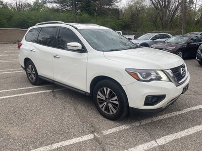 2019 Nissan Pathfinder SV