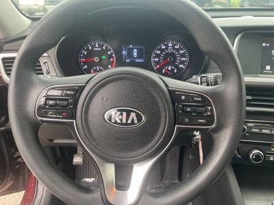 2017 Kia Optima LX