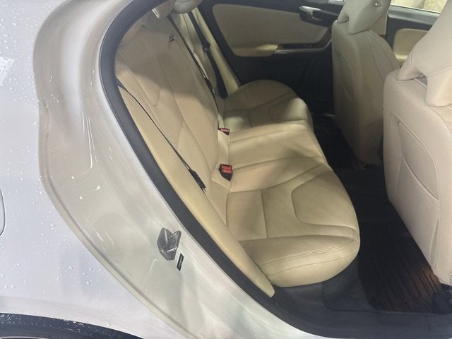 2016 Volvo S60 Inscription T5 Platinum