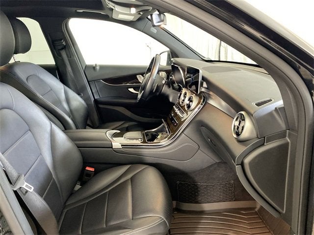 2020 Mercedes-Benz GLC GLC 300