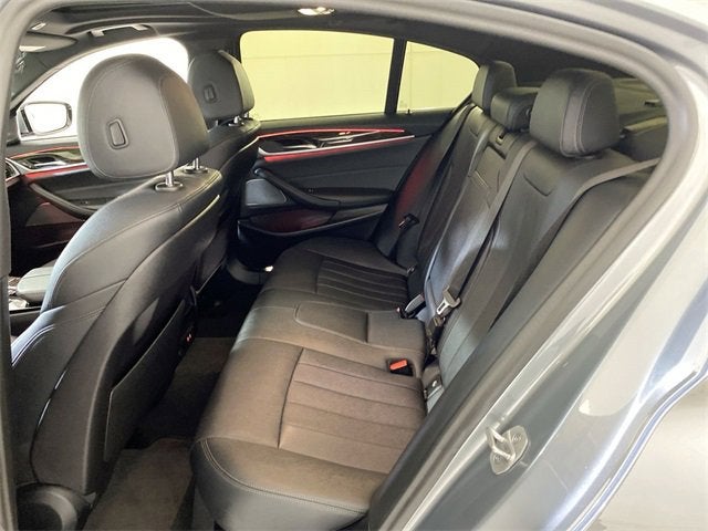 2023 BMW 5 Series 530i