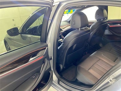 2023 BMW 5 Series 530i