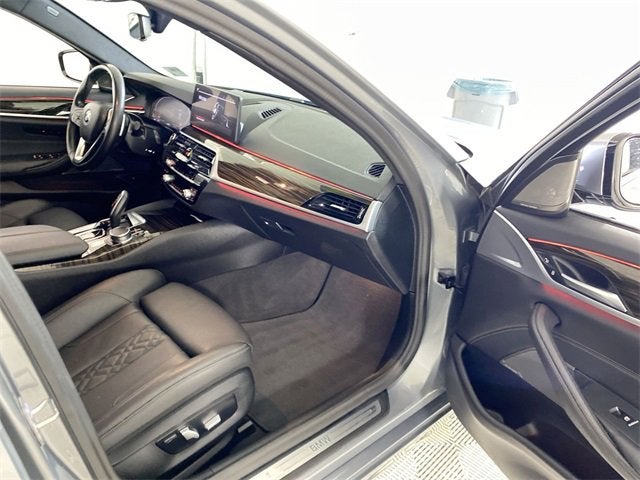 2023 BMW 5 Series 530i