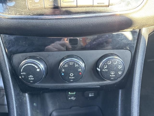 2013 Chrysler 200 Limited