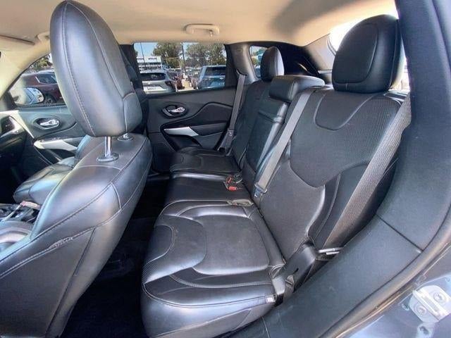 2018 Jeep Cherokee Overland