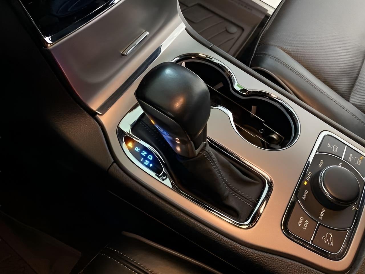 2020 Jeep Grand Cherokee Overland