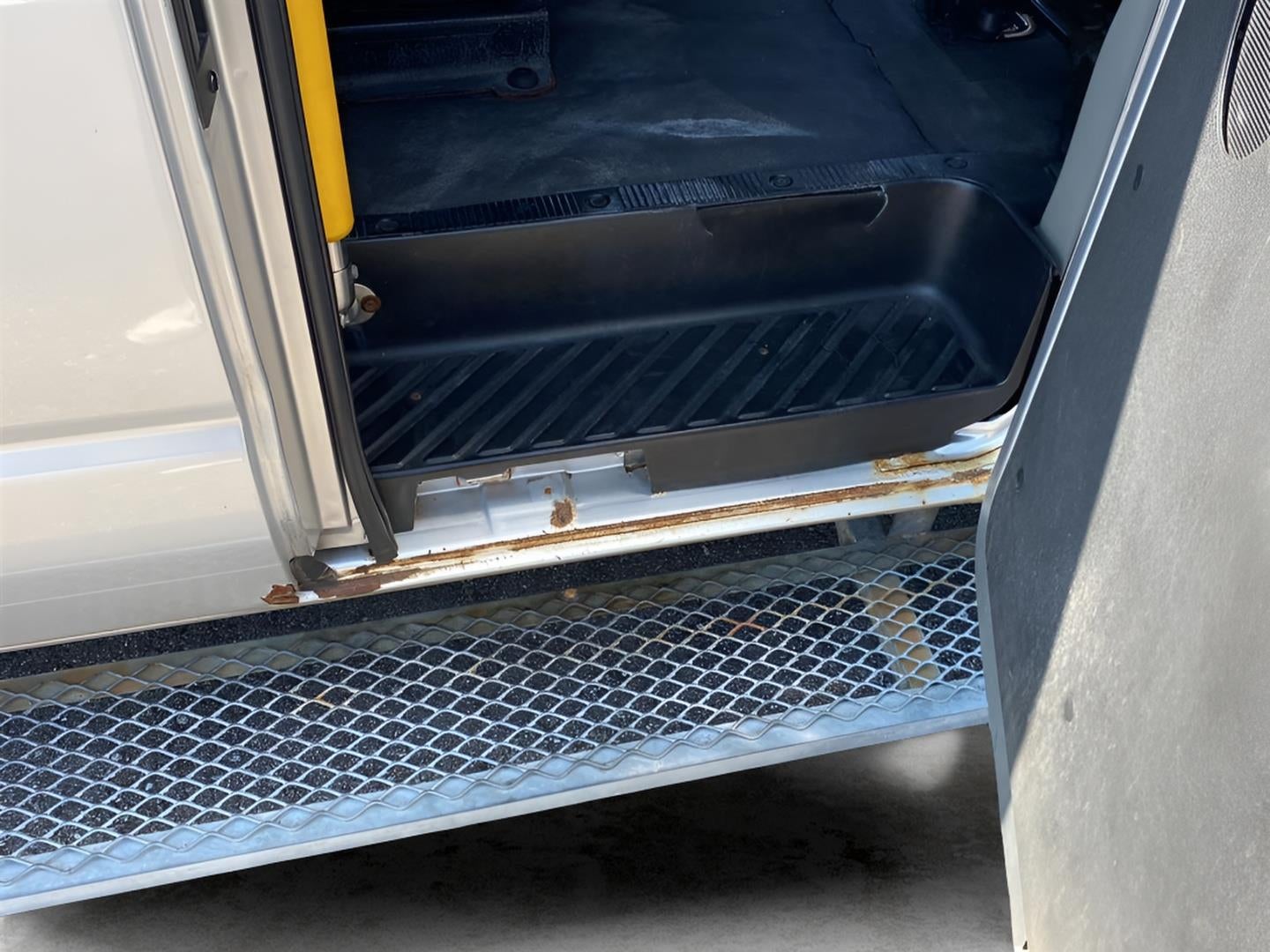 2011 Ford Econoline Wagon XL
