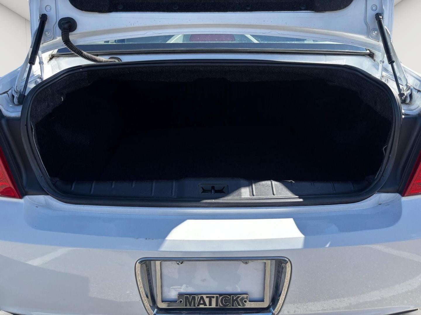 2011 Chevrolet Malibu LS w/1FL