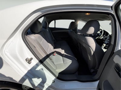 2011 Chevrolet Malibu LS w/1FL